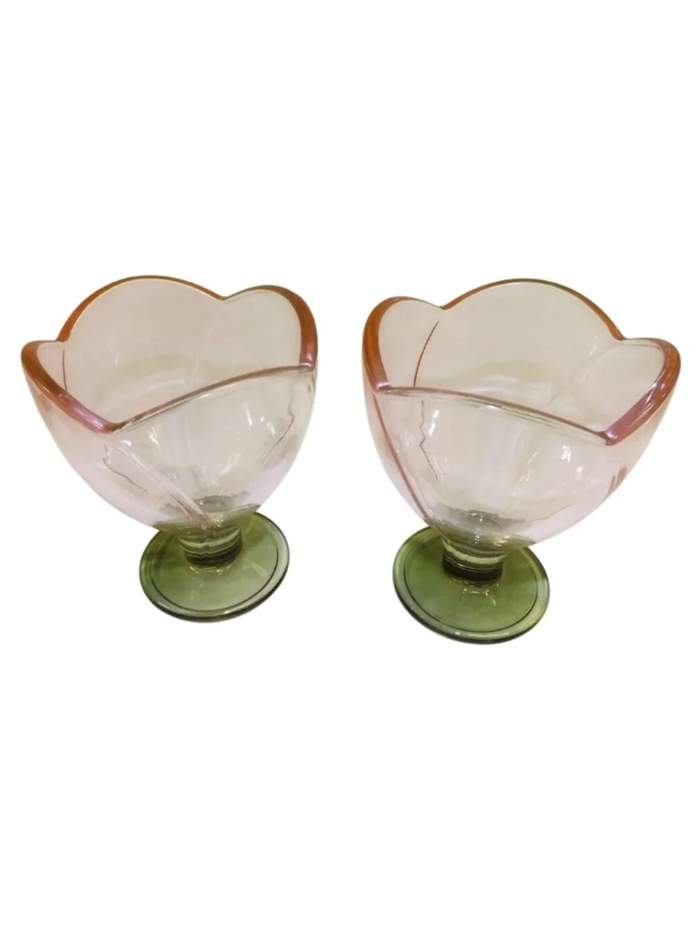 Target Bullseye's Playground Pink Stemware Tulip Glass 10 oz  Set Of 2 Beautiful